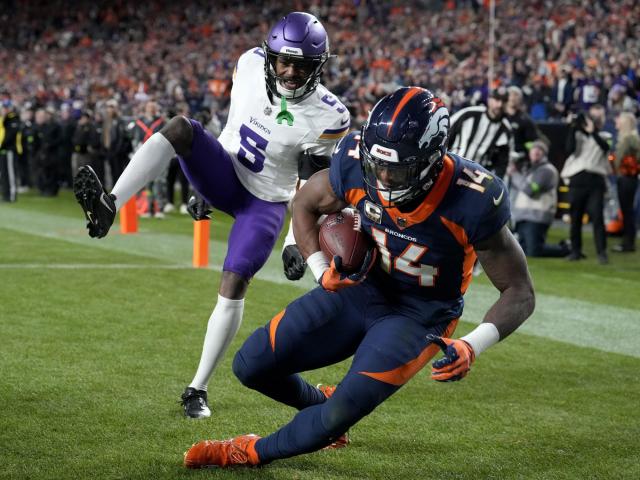 Wilson and Sutton connect for the game-winning touchdown as the Broncos come from behind to snap the Vikings' 5-game winning streak, winning 21-20 on WRALSportsFan.com.