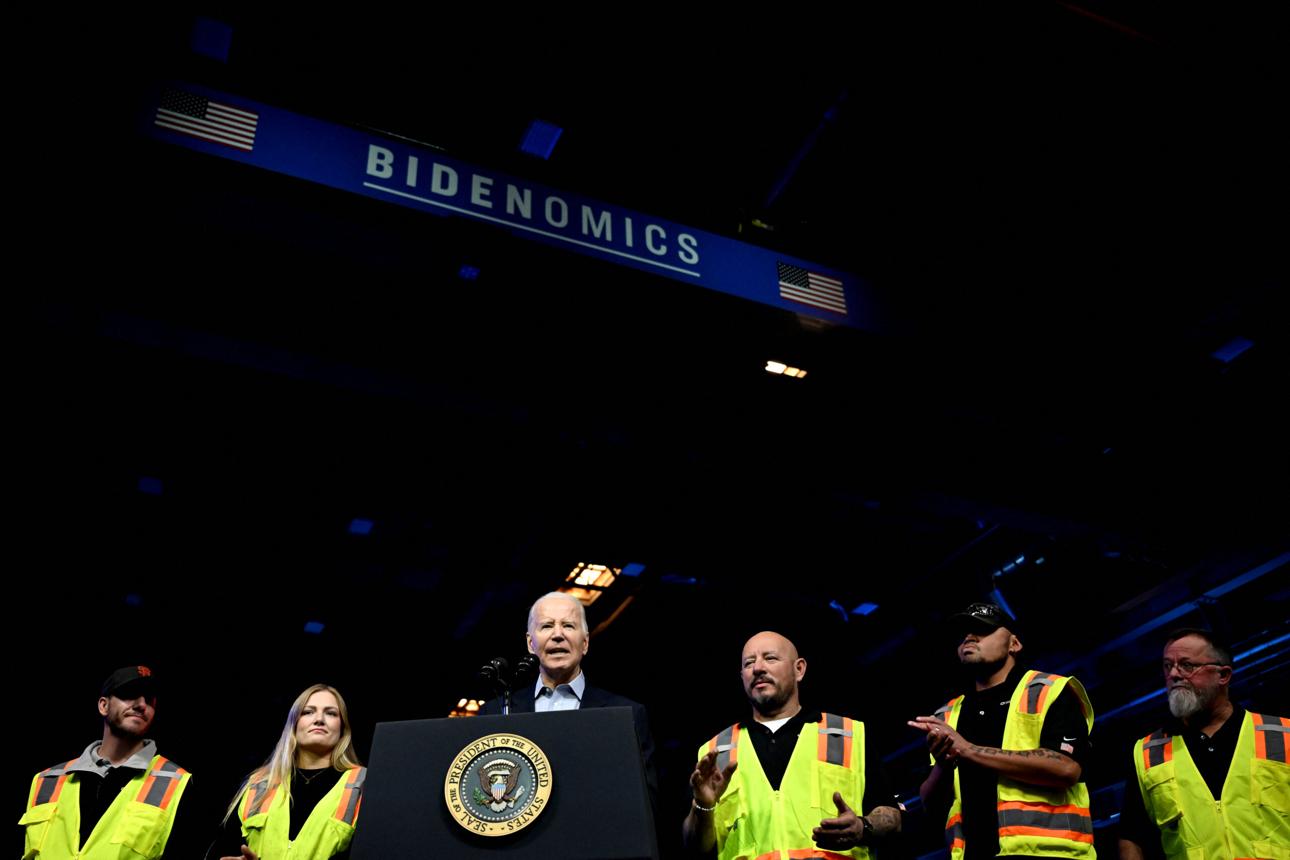 The economic policies of President Biden, known as "Bidenomics," are receiving widespread praise internationally, beyond the borders of the United States.