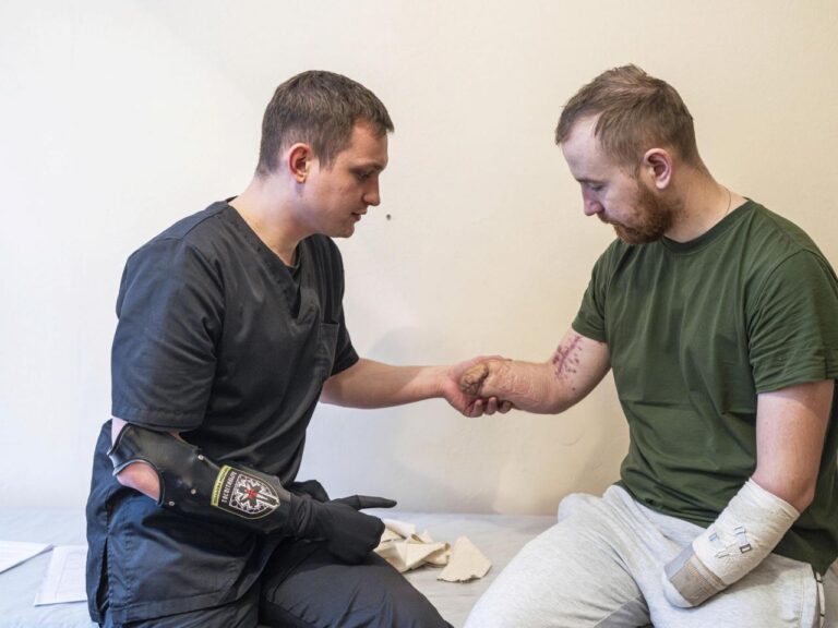 The conflict resulted in the loss of their limbs, but now the use of bionic prostheses is giving injured soldiers from Ukraine strength and ability.