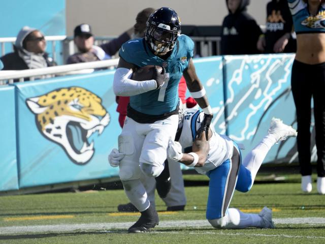 Travis Etienne finds the end zone twice as the Jaguars snap their 4-game losing streak with a dominant 26-0 victory over the struggling Panthers on WRALSportsFan.com.