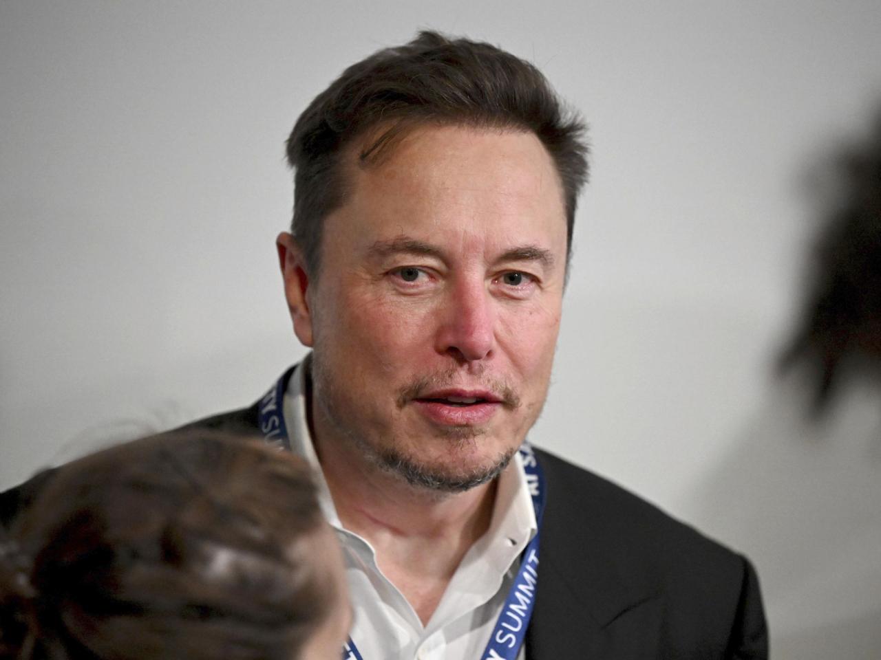 Elon Musk is requesting that Tesla shareholders vote on relocating the company's registration to Texas.