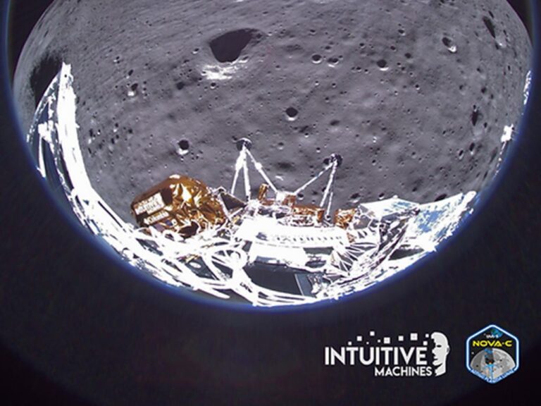 The first lunar lander from the United States to land on the moon in 50 years has malfunctioned and tipped over one week after successfully touching down.