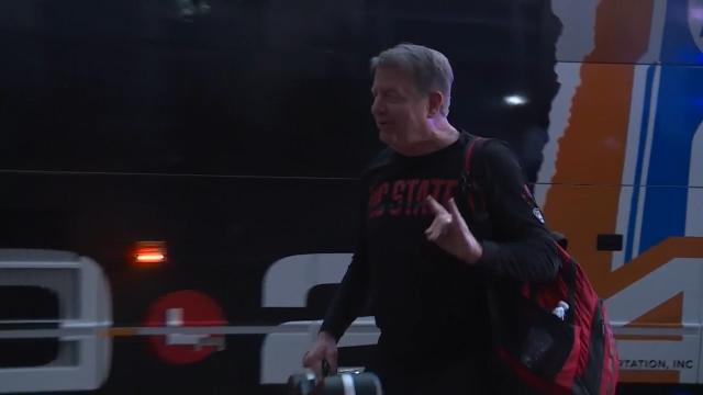 Wolfpack women arrive in Cleveland ahead of Final Four bout with South Carolina :: WRALSportsFan.com