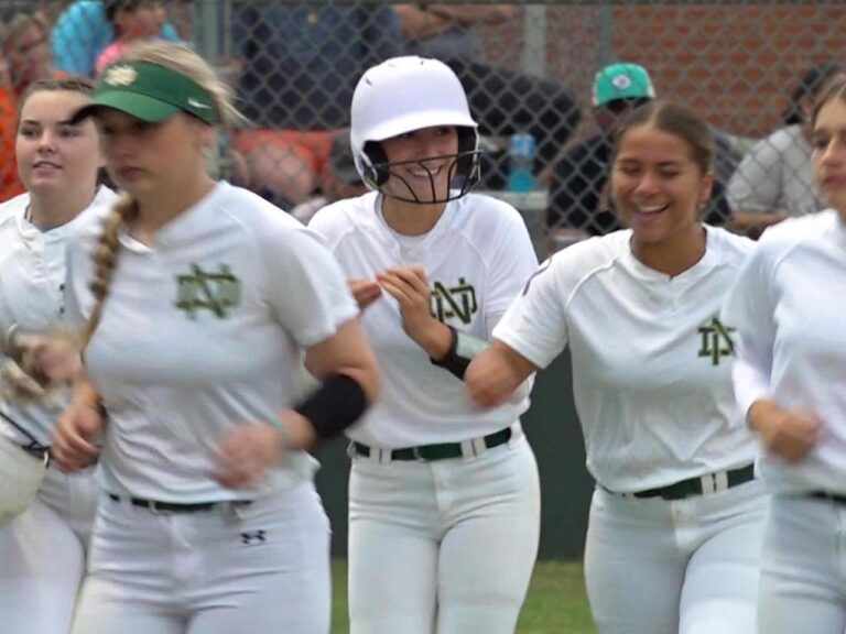 (1) North Duplin run-rules (9) East Columbus in rematch of last year's East regional final