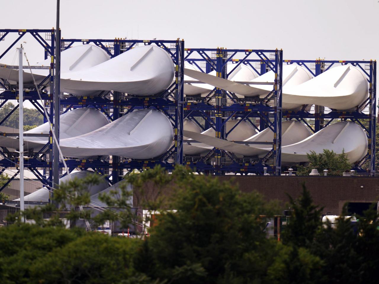 Company says manufacturing problem was behind wind turbine blade breaking off Nantucket Island