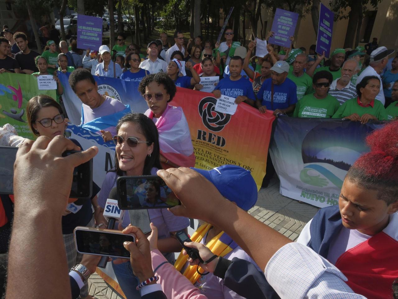 Dominican activists protest against a new criminal code that would maintain a total abortion ban