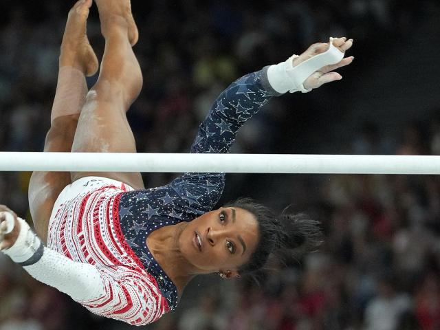 Gymnastics recap, July 30: Simone Biles becomes most decorated U.S. Olympic gymnast, leads Team USA to gold :: WRALSportsFan.com