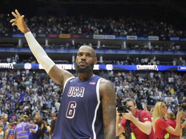 LeBron James selected as Team USA male flagbearer for Paris Olympics opening ceremony :: WRALSportsFan.com