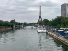 Paris dazzles with a rainy Olympics opening ceremony on the Seine River :: WRALSportsFan.com