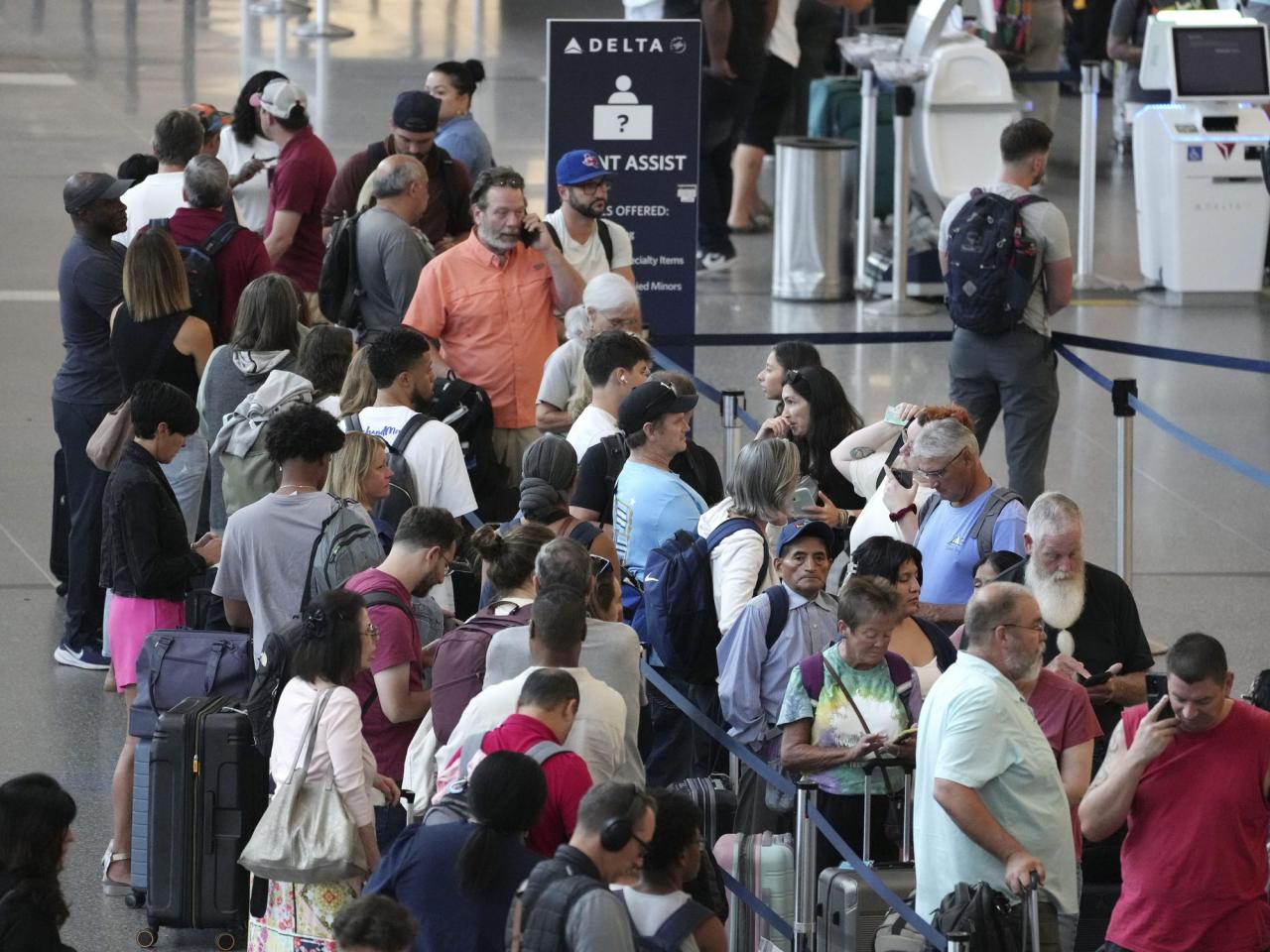 Delta CEO says airline is facing $500 million in costs from global tech outage