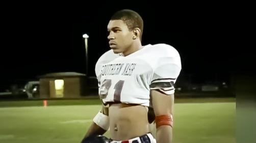 Julius Peppers Southern Nash High School alum Pro Football Hall of Fame