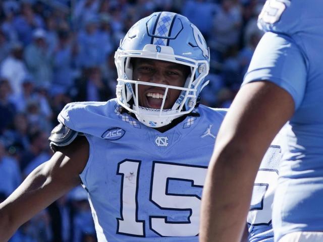 Tar Heels to play two quarterbacks in opener vs. Minnesota. Unless they don't. :: WRALSportsFan.com