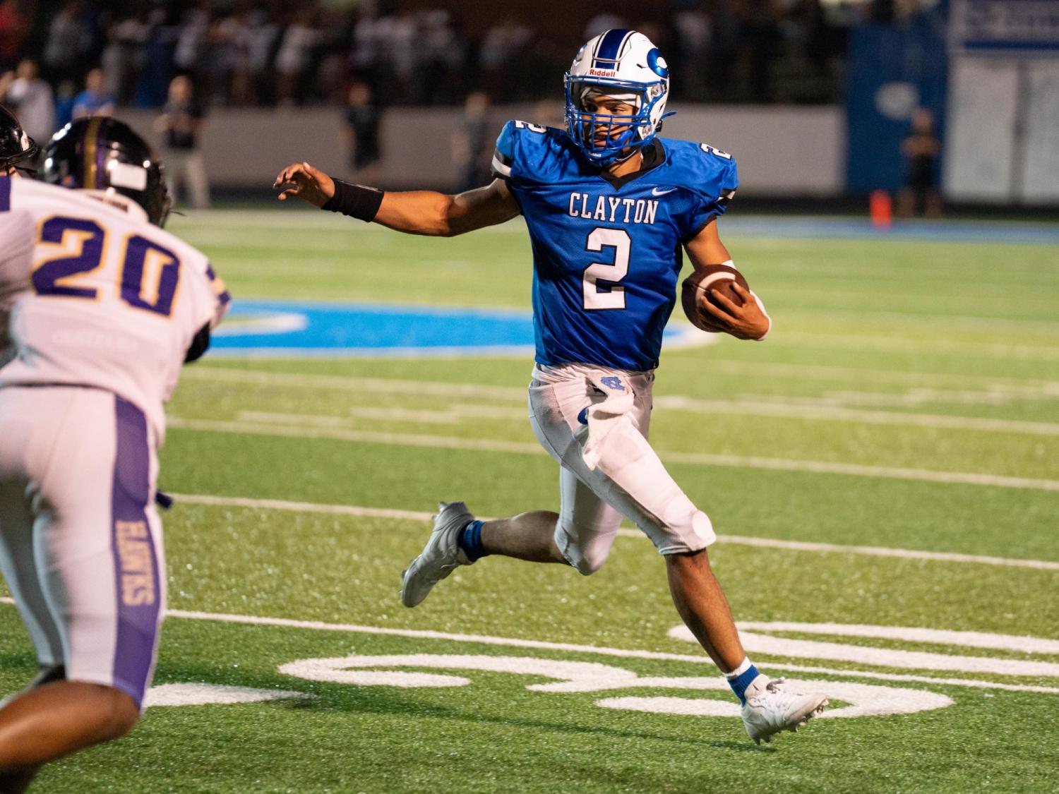 Aiden Smalls runs for 2 touchdowns as Clayton handles Holly Springs