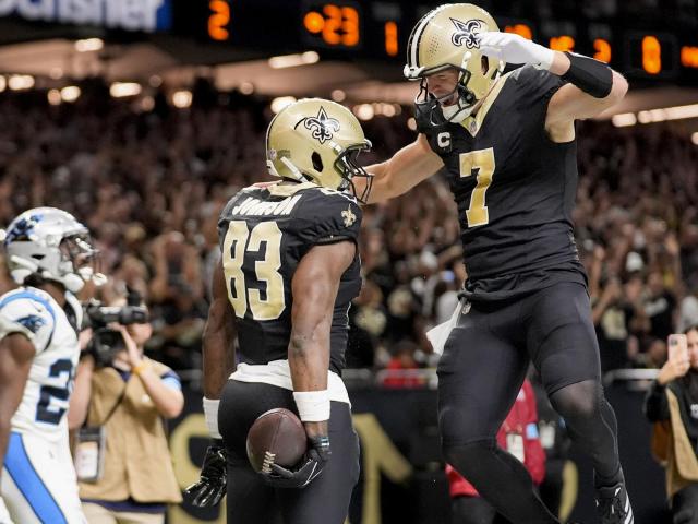 Derek Carr and the Saints rout the Panthers 47-10 in Klint Kubiak's play-calling debut :: WRALSportsFan.com