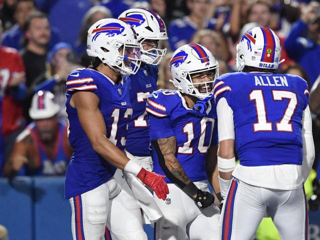 Josh Allen throws 4 TD passes and the Bills roll to a 47-10 win over the unraveling Jaguars :: WRALSportsFan.com