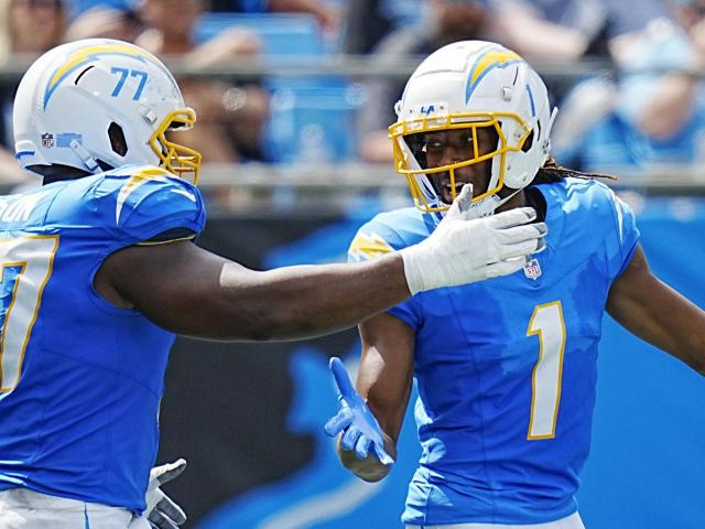 Justin Herbert throws 2 TDs to Quentin Johnston; Chargers hammer Panthers 26-3 to remain unbeaten :: WRALSportsFan.com