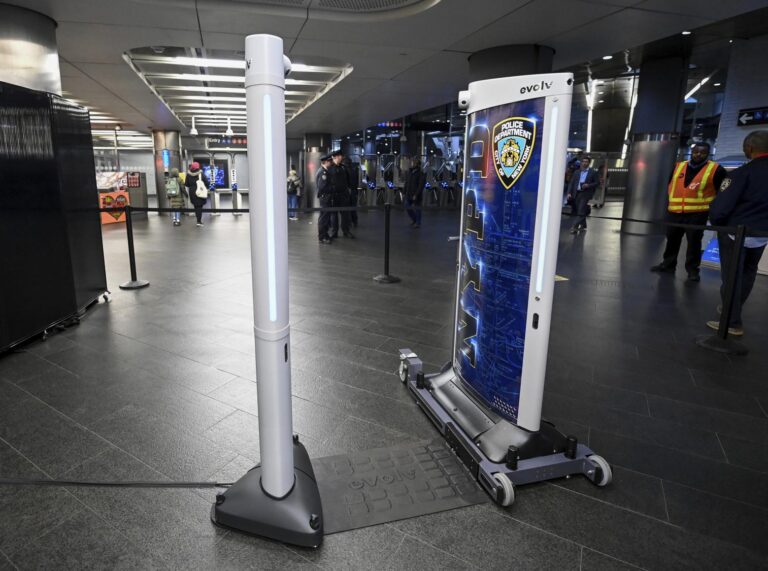 AI-powered weapons scanners used in NYC subway found zero guns in one month test