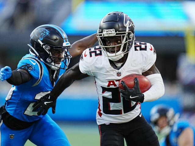 Panthers Playbook: Defense looks abysmal in 38-20 loss to Falcons :: WRALSportsFan.com