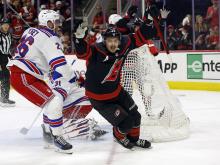 Wrist shot from Lightning's Point ties game back up in 2nd period :: WRALSportsFan.com