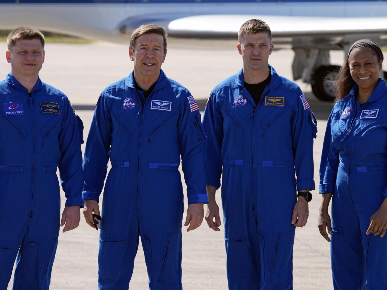 NASA astronauts won't say which one of them got sick after almost 8 months in space