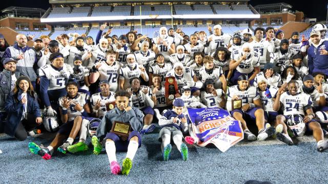 Grimsley completes perfect season, defeats Rolesville in 4A state title game