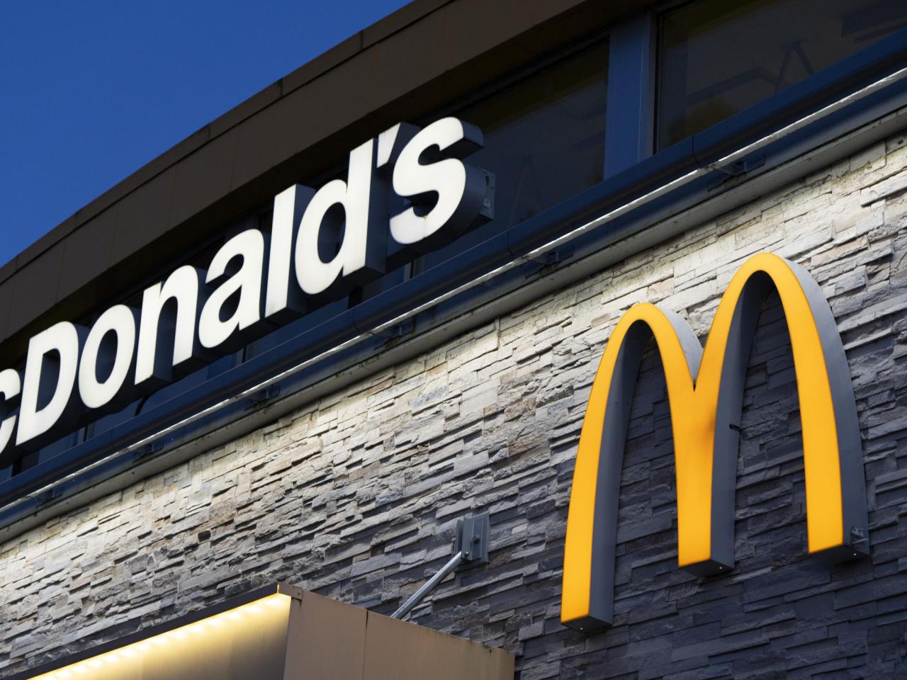 US closes investigation into E. coli outbreak linked to onions in McDonald's Quarter Pounders