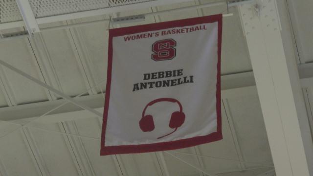 Antonelli inducted into Ring of Honor as #21 NC State beats Pitt 83-67 :: WRALSportsFan.com