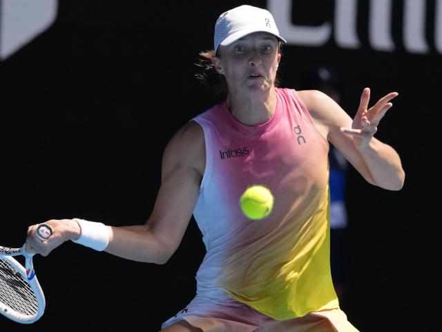 Australian Open: Iga Swiatek vs. Madison Keys and Jannik Sinner vs. Ben Shelton semifinals are set :: WRALSportsFan.com