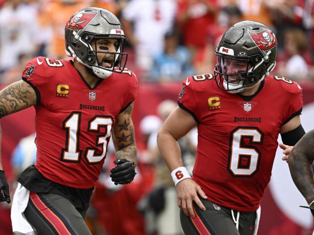 Mayfield throws 5 TD passes and Bucs keep playoff, NFC South hopes alive with 48-14 rout of Panthers :: WRALSportsFan.com