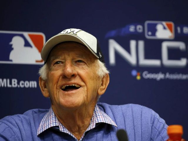 'Mr. Baseball' Bob Uecker dies at 90 :: WRALSportsFan.com