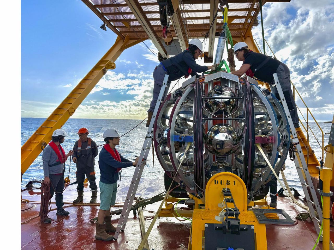 A deep-sea neutrino telescope spots the most energetic ghost particle yet