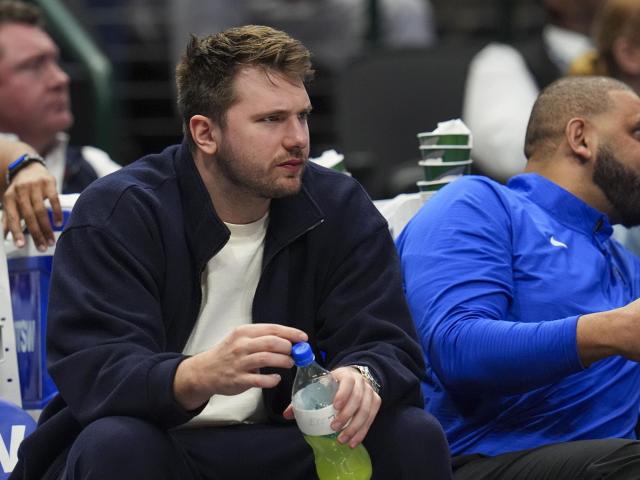 Doncic releases emotional farewell message to Dallas after trade sends him to Lakers :: WRALSportsFan.com