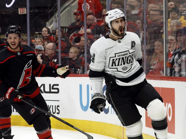 Fiala scores 2, Danault has goal and assist as Kings beat Hurricanes 4-2 :: WRALSportsFan.com