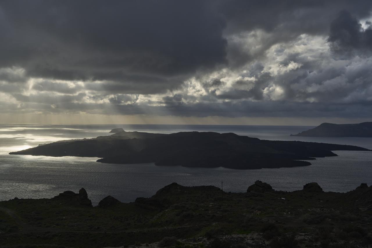 Scientists say several thousand earthquakes detected near Greece's island of Santorini