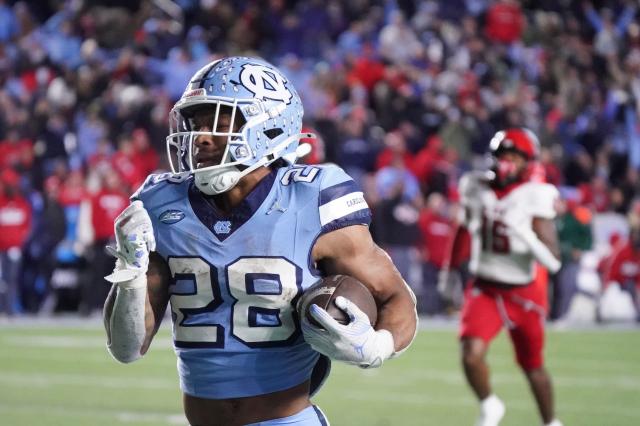 Six Tar Heels invited to NFL Combine, but not UNC's All-American guard :: WRALSportsFan.com