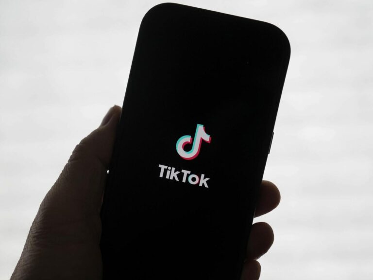 TikTok returns to Apple and Google app stores in the US