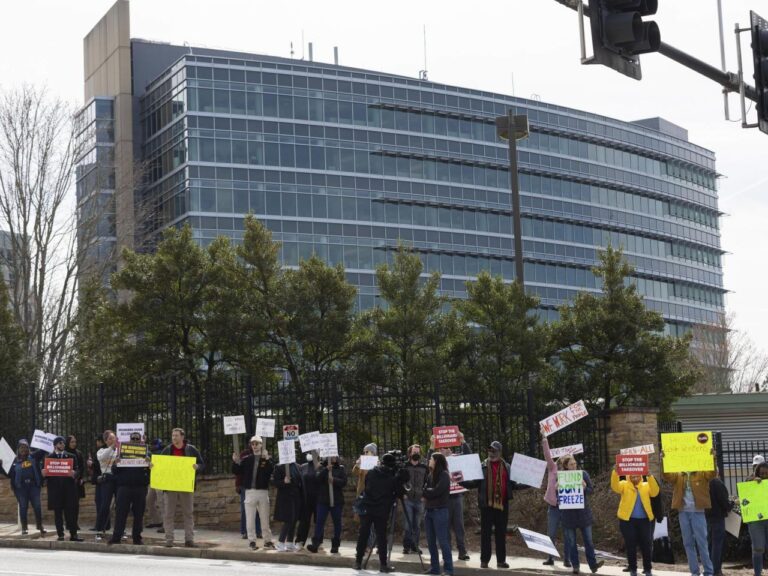 'Read this e-mail immediately': CDC tells about 180 fired employees to come back to work