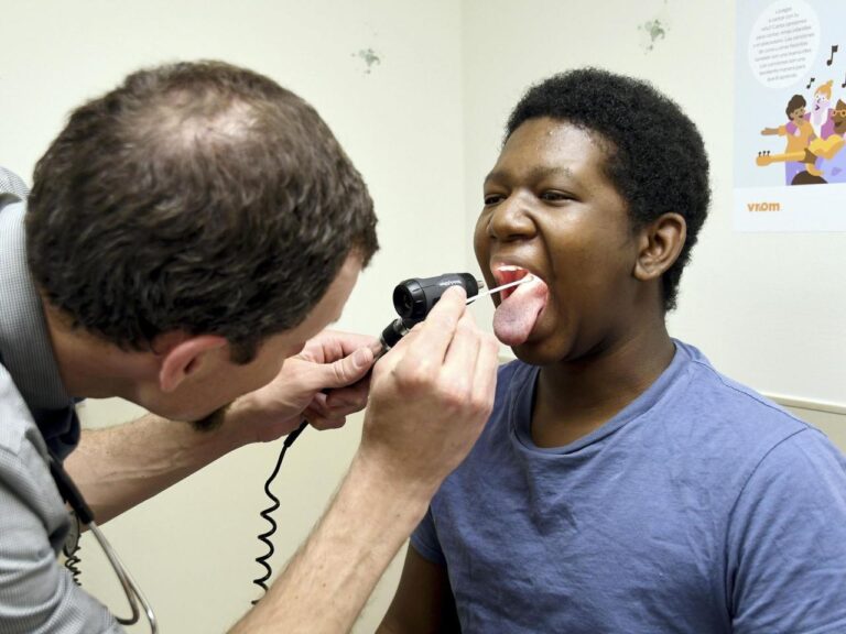 A community rallied to share flu shot experiences. Then the government stopped the study