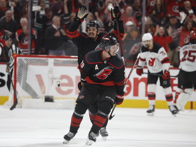 Sebastian Aho celebrates birth of his first daughter, now ready to hit the road for game 1 at Washington :: WRALSportsFan.com
