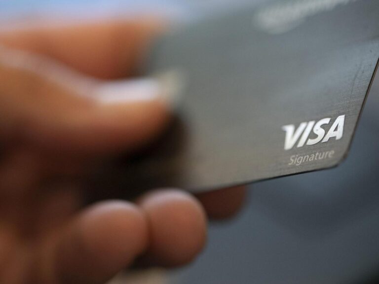 Visa wants to give artificial intelligence 'agents' your credit card